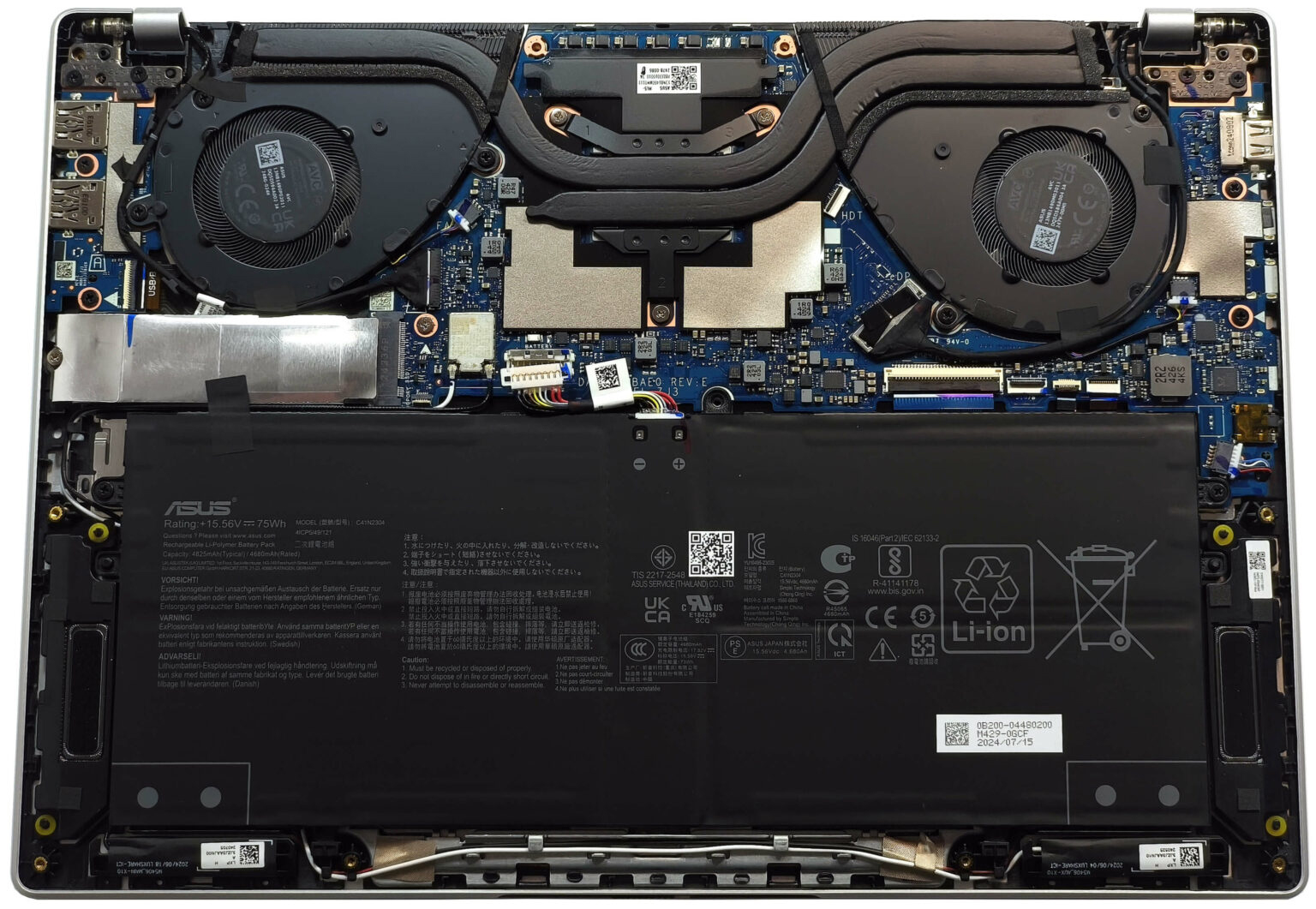 Internal Photo of Asus Vivobook S 14 OLED S5406 S5506 M5406 M5606 GPU FAN original (ASUS M5406)